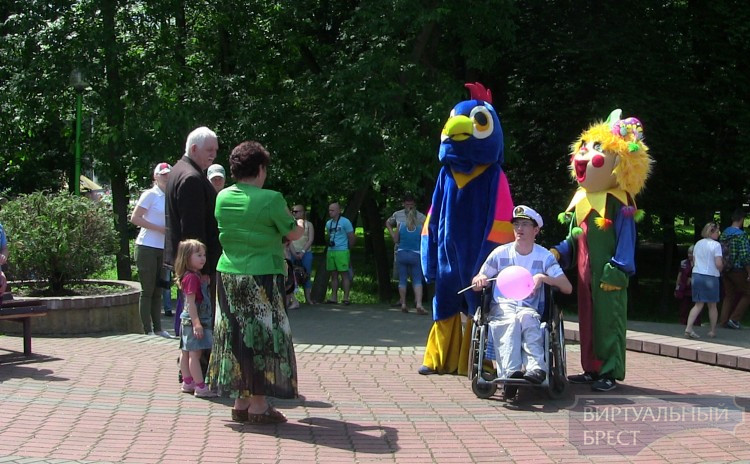 В Бресте прошли мероприятия, посвященные Дню инвалида