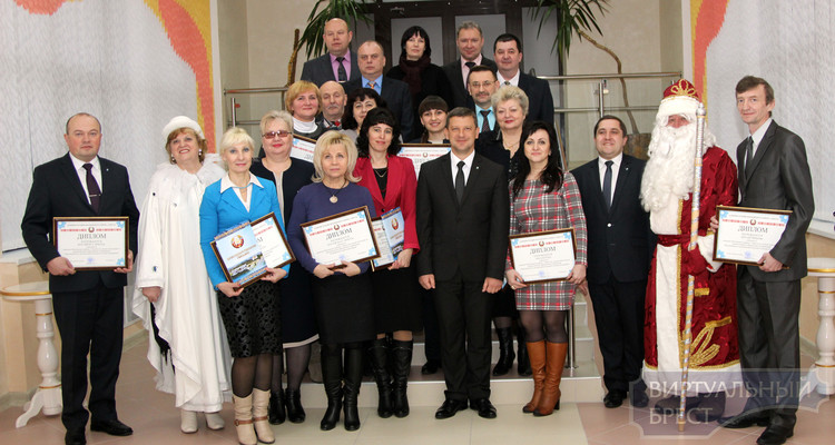 Награждены победители конкурса новогоднего оформления Московского района г. Бреста
