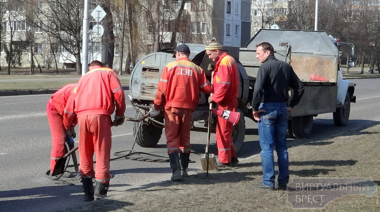 Брестские дорожники будут ремонтировать дорогу в Житомирской области Украины