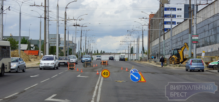 Продолжается реконструкция улицы Пионерской (до Я.Купалы)