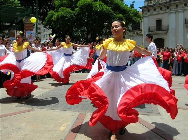Венесуэльцы могут возглавить карнавальное шествие на День города Бреста
