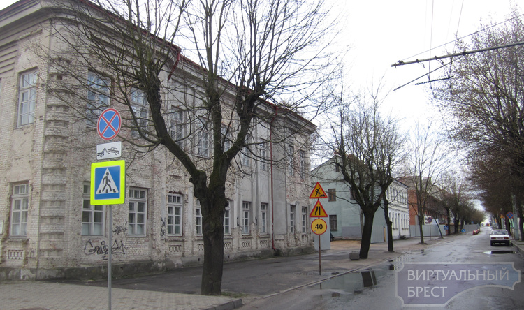История здания №4 по ул. 17-го Сентября в Бресте: мнение