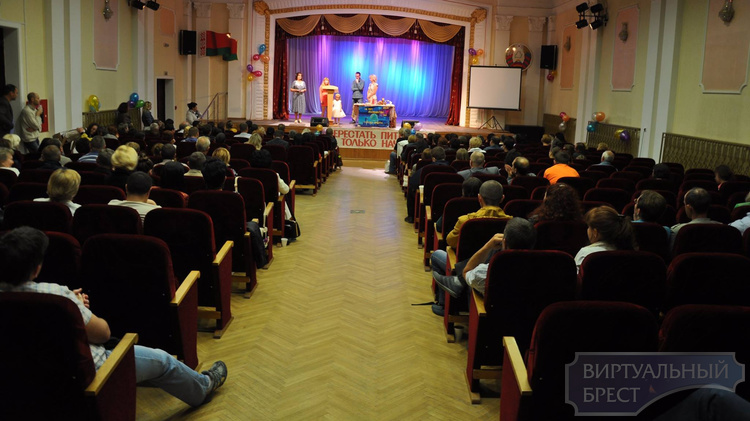 На юбилейный форум анонимных алкоголиков в Брест приедут люди из разных стран и городов