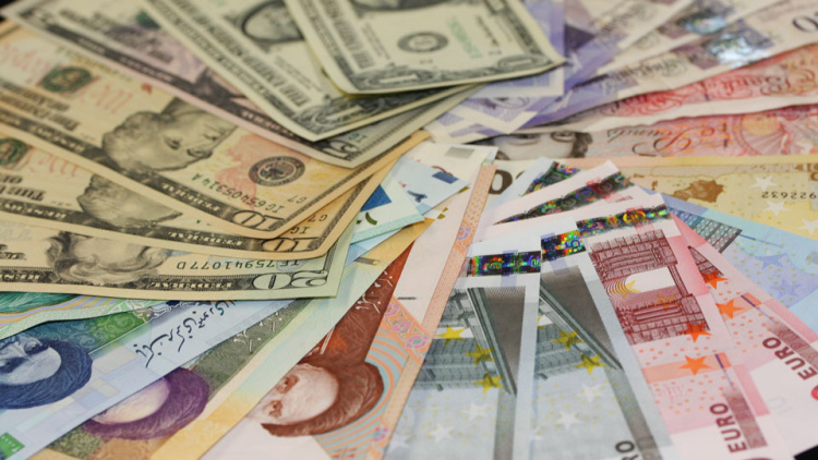 На ПТО «Варшавский мост» изъята крупная сумма валюты