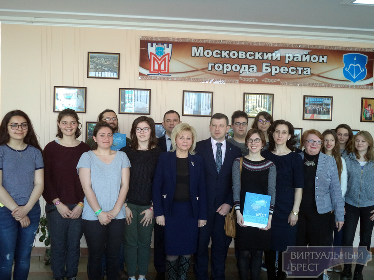 Московская администрация принимает французских гостей