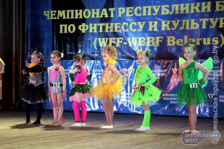 Юные участники ансамбля танца "Белая Русь" вернулись с победой с Республиканского чемпионата
