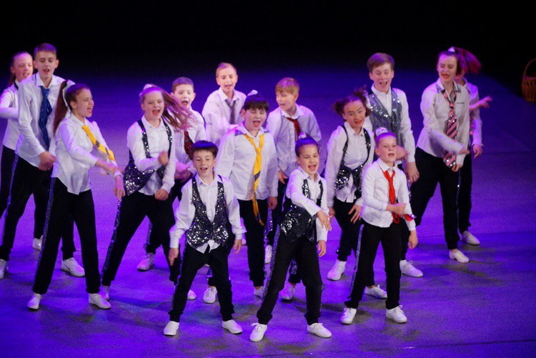 Театр танца "Райз Дэнс" принял участие в фестивале-конкурсе "Море, вдохновение, театр"