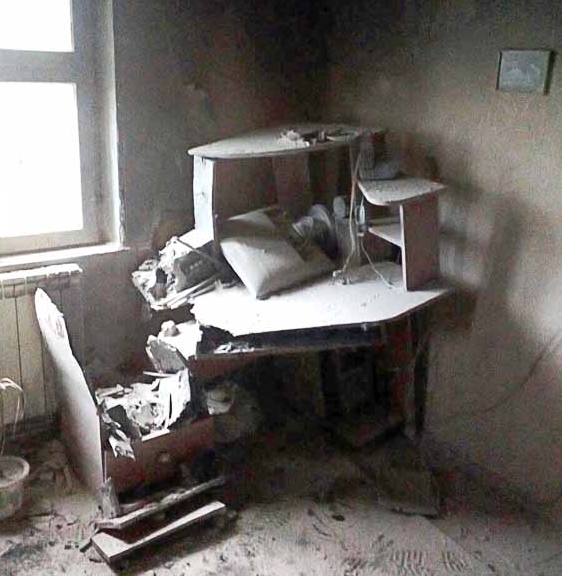 Житель Пинского района применил четыре огнетушителя для тушения загоревшегося компьютера