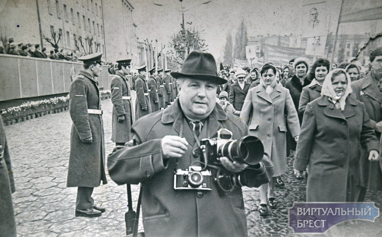 В Бресте открылась выставка "Город и люди в объективе фотокамеры. XX столетие"