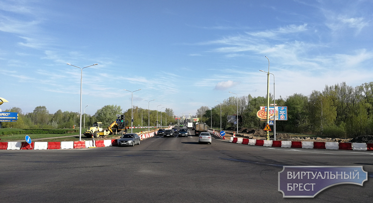 Особенности проезда Варшавского шоссе со стороны Махновича в направлении бульвара