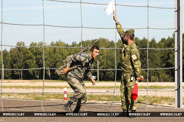 Белорусские военнослужащие победили в конкурсе "Снайперский рубеж"