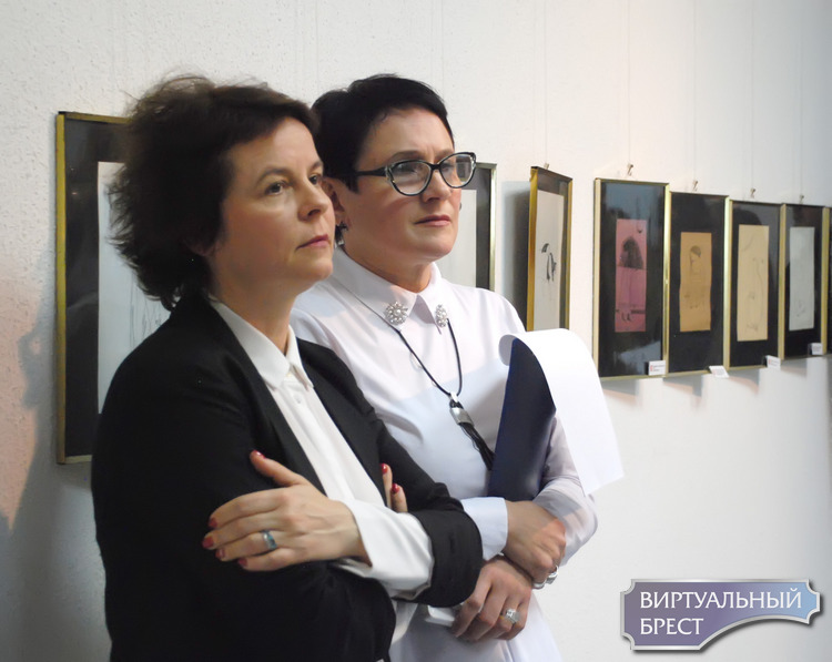 Выставка витебского художника Олега Прусова «Месяц Ай» открылась в Бресте 2 ноября