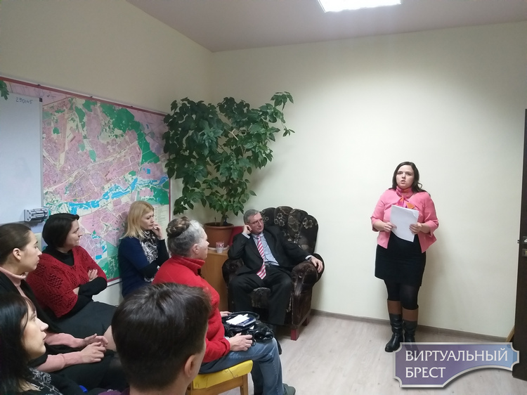 Накануне дня прав человека активисты и сторонники социал-демократии в Брестской области провели семинар о правах женщин и мужчин