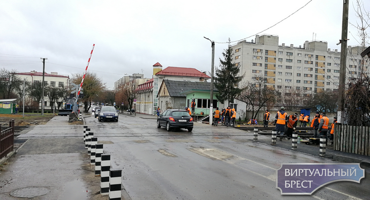 Переезд на улице Пушкинской открыли для движения транспорта