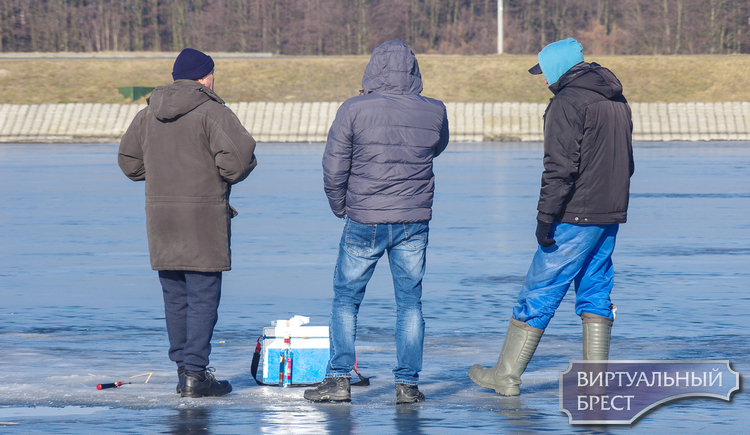 В Брестской области введен запрет выхода на лед