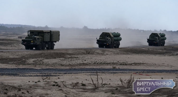 В 115-м зенитном ракетном полку проводятся учения: развернули комплекс С-300ПС
