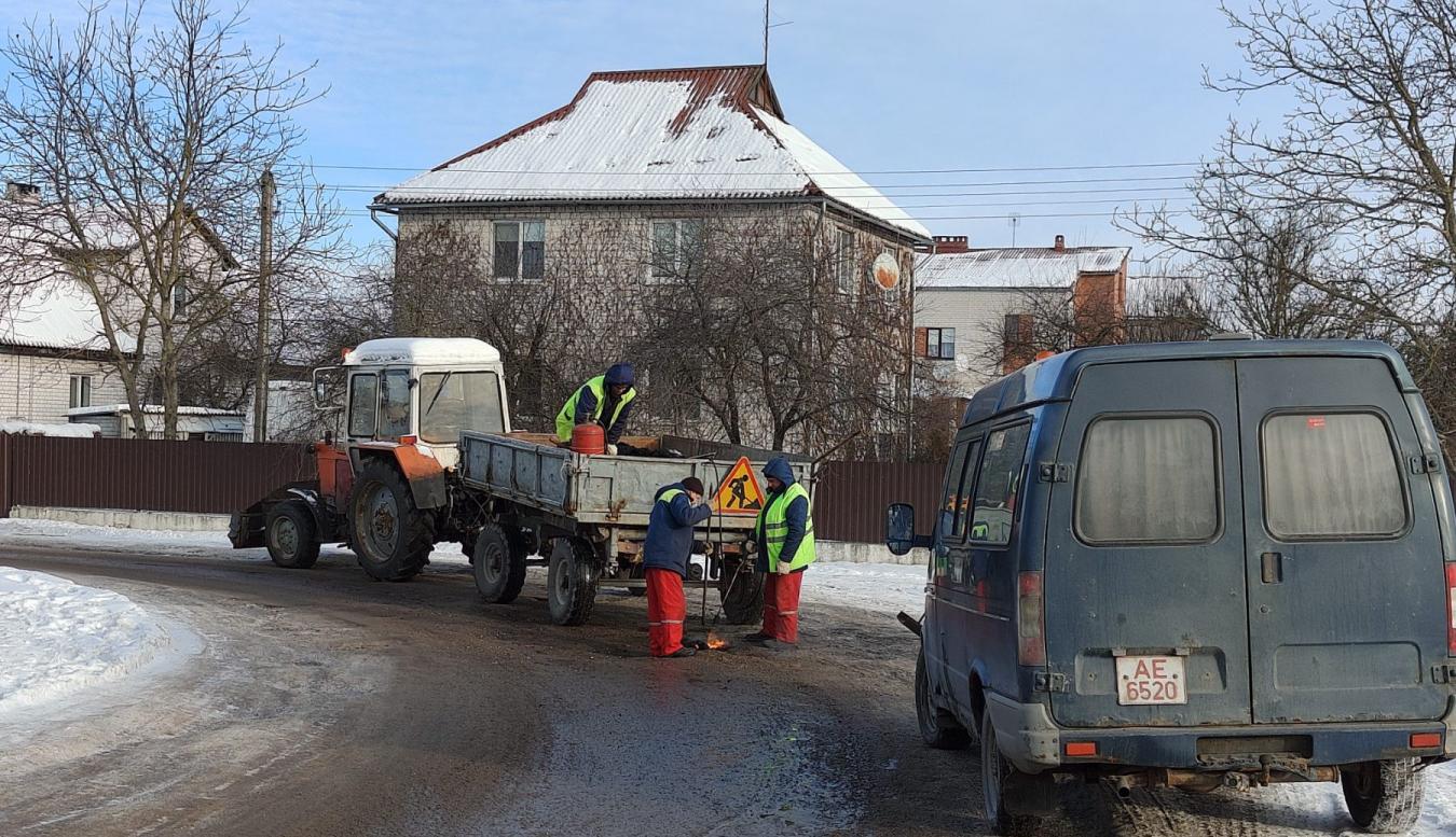 Качественная вода или дорога? Такая дилемма встала перед жителями  агрогородка Черни